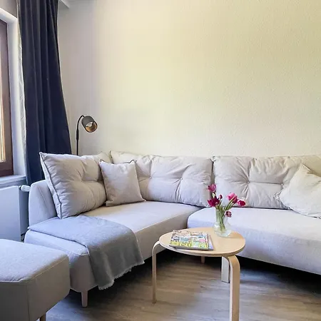 アパート Alte Warft Kotzenbull